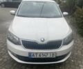 Белый Шкода Фабия, объемом двигателя 1.4 л и пробегом 280 тыс. км за 7500 $, фото 22 на Automoto.ua