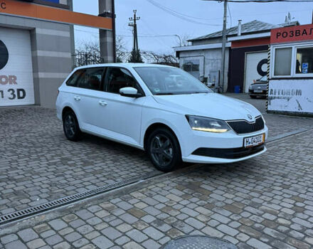 Білий Шкода Фабія, об'ємом двигуна 1.4 л та пробігом 176 тис. км за 8300 $, фото 2 на Automoto.ua