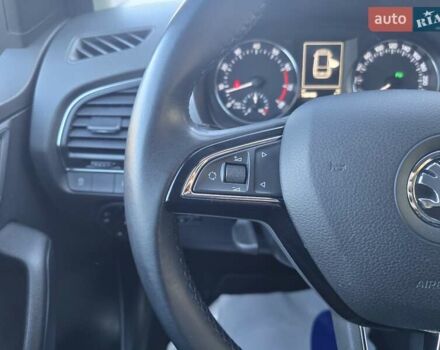 Белый Шкода Фабия, объемом двигателя 1.2 л и пробегом 198 тыс. км за 11499 $, фото 41 на Automoto.ua