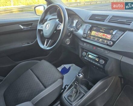 Белый Шкода Фабия, объемом двигателя 1.2 л и пробегом 198 тыс. км за 11499 $, фото 40 на Automoto.ua