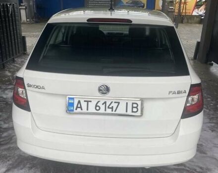 Белый Шкода Фабия, объемом двигателя 1.4 л и пробегом 280 тыс. км за 7500 $, фото 10 на Automoto.ua