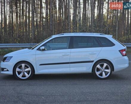 Белый Шкода Фабия, объемом двигателя 1.2 л и пробегом 198 тыс. км за 11499 $, фото 6 на Automoto.ua