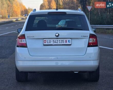 Белый Шкода Фабия, объемом двигателя 1.2 л и пробегом 198 тыс. км за 11499 $, фото 2 на Automoto.ua