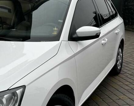 Белый Шкода Фабия, объемом двигателя 1.2 л и пробегом 259 тыс. км за 7300 $, фото 7 на Automoto.ua