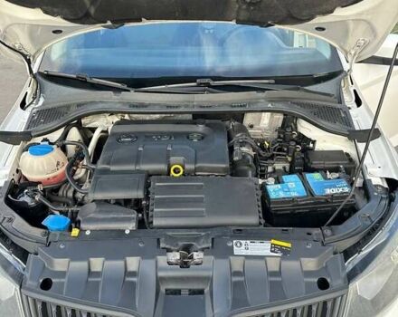 Белый Шкода Фабия, объемом двигателя 1.4 л и пробегом 224 тыс. км за 6950 $, фото 29 на Automoto.ua