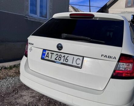 Белый Шкода Фабия, объемом двигателя 1.2 л и пробегом 273 тыс. км за 6350 $, фото 5 на Automoto.ua