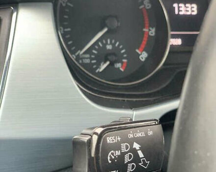 Белый Шкода Фабия, объемом двигателя 1.2 л и пробегом 180 тыс. км за 9800 $, фото 10 на Automoto.ua