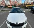 Белый Шкода Фабия, объемом двигателя 1.4 л и пробегом 224 тыс. км за 6950 $, фото 1 на Automoto.ua