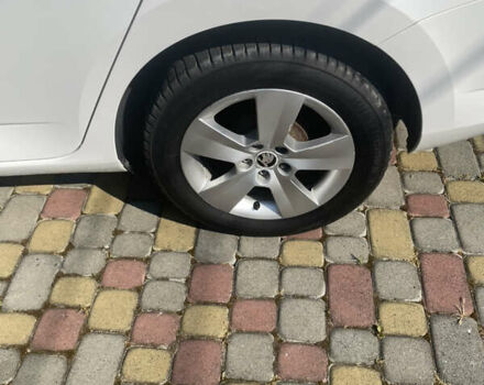 Білий Шкода Фабія, об'ємом двигуна 1.42 л та пробігом 178 тис. км за 7100 $, фото 2 на Automoto.ua