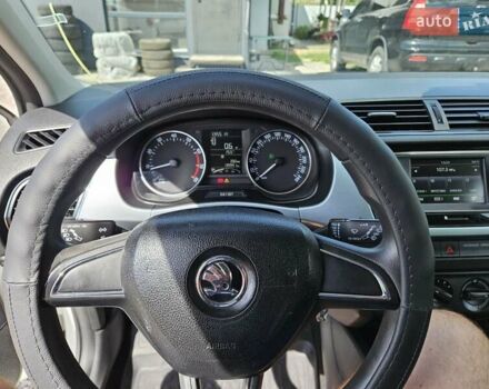 Белый Шкода Фабия, объемом двигателя 1 л и пробегом 130 тыс. км за 6700 $, фото 11 на Automoto.ua