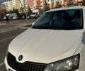 Белый Шкода Фабия, объемом двигателя 1.4 л и пробегом 224 тыс. км за 6950 $, фото 5 на Automoto.ua