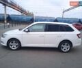 Белый Шкода Фабия, объемом двигателя 1.4 л и пробегом 272 тыс. км за 8000 $, фото 2 на Automoto.ua