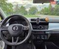 Белый Шкода Фабия, объемом двигателя 1 л и пробегом 135 тыс. км за 8550 $, фото 25 на Automoto.ua