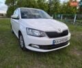 Белый Шкода Фабия, объемом двигателя 1 л и пробегом 135 тыс. км за 8550 $, фото 1 на Automoto.ua