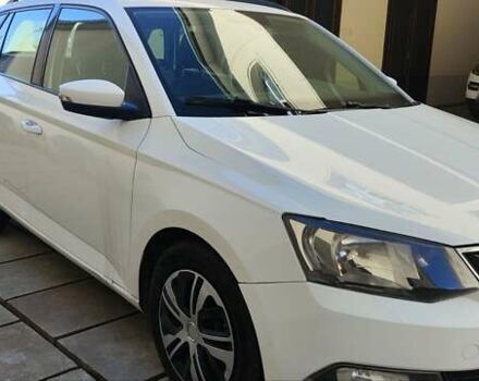 Білий Шкода Фабія, об'ємом двигуна 1.4 л та пробігом 286 тис. км за 8000 $, фото 3 на Automoto.ua