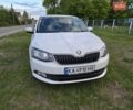 Белый Шкода Фабия, объемом двигателя 1 л и пробегом 135 тыс. км за 8550 $, фото 2 на Automoto.ua