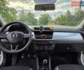 Белый Шкода Фабия, объемом двигателя 1 л и пробегом 135 тыс. км за 8550 $, фото 24 на Automoto.ua