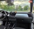 Белый Шкода Фабия, объемом двигателя 1 л и пробегом 135 тыс. км за 8550 $, фото 67 на Automoto.ua