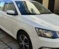 Белый Шкода Фабия, объемом двигателя 1.4 л и пробегом 286 тыс. км за 8000 $, фото 1 на Automoto.ua