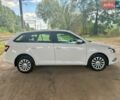Белый Шкода Фабия, объемом двигателя 1 л и пробегом 215 тыс. км за 7200 $, фото 5 на Automoto.ua
