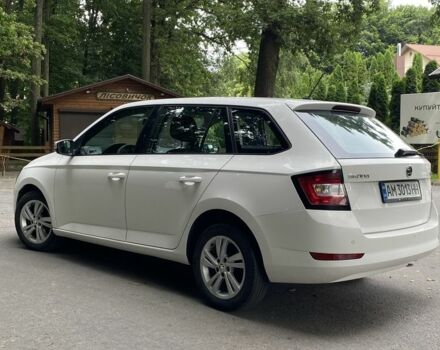 Білий Шкода Фабія, об'ємом двигуна 1 л та пробігом 152 тис. км за 7700 $, фото 5 на Automoto.ua