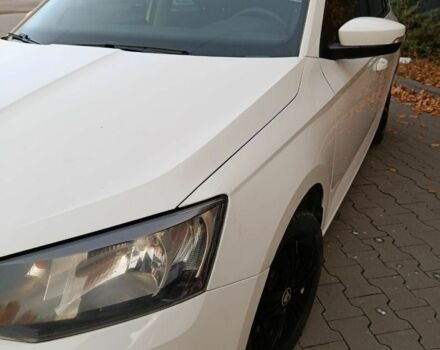 Белый Шкода Фабия, объемом двигателя 1 л и пробегом 180 тыс. км за 7300 $, фото 11 на Automoto.ua