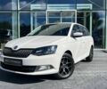 Белый Шкода Фабия, объемом двигателя 1 л и пробегом 185 тыс. км за 7100 $, фото 1 на Automoto.ua