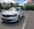 Белый Шкода Фабия, объемом двигателя 1.42 л и пробегом 198 тыс. км за 13500 $, фото 1 на Automoto.ua