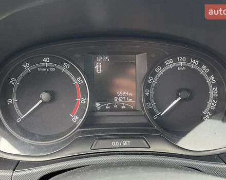 Белый Шкода Фабия, объемом двигателя 1 л и пробегом 84 тыс. км за 7450 $, фото 10 на Automoto.ua