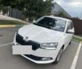 Белый Шкода Фабия, объемом двигателя 0 л и пробегом 181 тыс. км за 9133 $, фото 1 на Automoto.ua