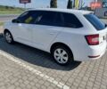 Белый Шкода Фабия, объемом двигателя 1 л и пробегом 189 тыс. км за 8400 $, фото 1 на Automoto.ua