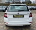 Белый Шкода Фабия, объемом двигателя 1 л и пробегом 84 тыс. км за 7450 $, фото 5 на Automoto.ua