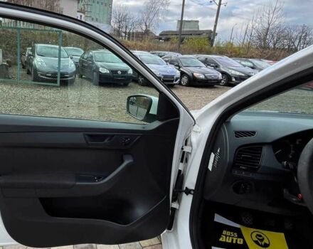 Белый Шкода Фабия, объемом двигателя 1 л и пробегом 84 тыс. км за 7450 $, фото 15 на Automoto.ua