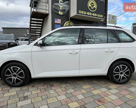 Белый Шкода Фабия, объемом двигателя 1 л и пробегом 84 тыс. км за 7450 $, фото 3 на Automoto.ua