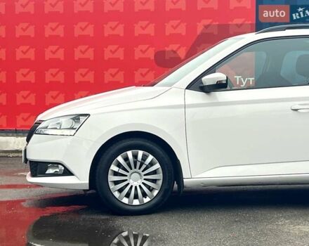 Белый Шкода Фабия, объемом двигателя 1 л и пробегом 70 тыс. км за 12500 $, фото 10 на Automoto.ua