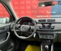 Белый Шкода Фабия, объемом двигателя 1 л и пробегом 65 тыс. км за 12500 $, фото 24 на Automoto.ua