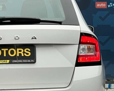 Белый Шкода Фабия, объемом двигателя 1 л и пробегом 61 тыс. км за 11000 $, фото 13 на Automoto.ua