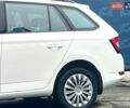 Белый Шкода Фабия, объемом двигателя 1 л и пробегом 70 тыс. км за 12500 $, фото 11 на Automoto.ua