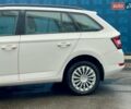 Белый Шкода Фабия, объемом двигателя 1 л и пробегом 65 тыс. км за 12500 $, фото 21 на Automoto.ua