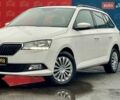 Белый Шкода Фабия, объемом двигателя 1 л и пробегом 65 тыс. км за 12500 $, фото 6 на Automoto.ua