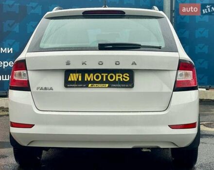 Белый Шкода Фабия, объемом двигателя 1 л и пробегом 65 тыс. км за 12500 $, фото 16 на Automoto.ua