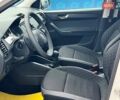 Белый Шкода Фабия, объемом двигателя 1 л и пробегом 61 тыс. км за 11000 $, фото 30 на Automoto.ua