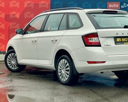 Белый Шкода Фабия, объемом двигателя 1 л и пробегом 65 тыс. км за 12500 $, фото 13 на Automoto.ua