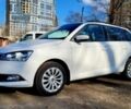 Белый Шкода Фабия, объемом двигателя 1 л и пробегом 63 тыс. км за 10500 $, фото 1 на Automoto.ua