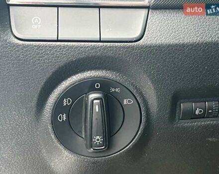 Белый Шкода Фабия, объемом двигателя 1 л и пробегом 70 тыс. км за 12500 $, фото 22 на Automoto.ua