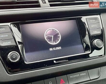 Белый Шкода Фабия, объемом двигателя 1 л и пробегом 65 тыс. км за 12500 $, фото 28 на Automoto.ua