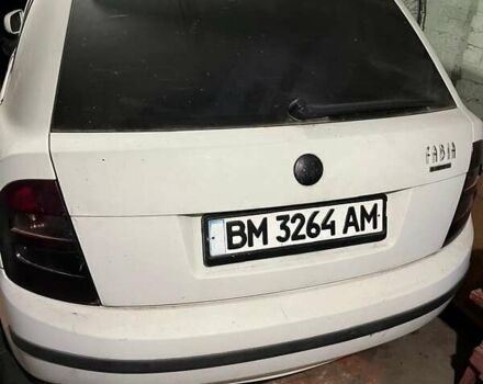 Белый Шкода Фабия, объемом двигателя 1.39 л и пробегом 20 тыс. км за 1500 $, фото 1 на Automoto.ua