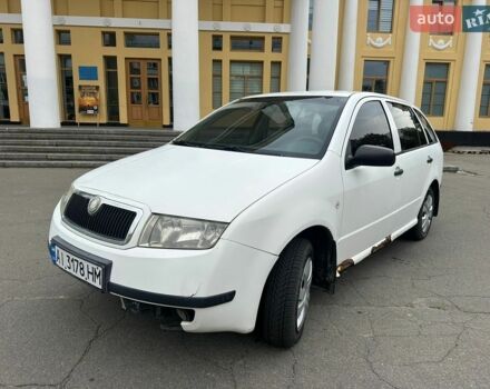 Білий Шкода Фабія, об'ємом двигуна 1.39 л та пробігом 226 тис. км за 1700 $, фото 1 на Automoto.ua