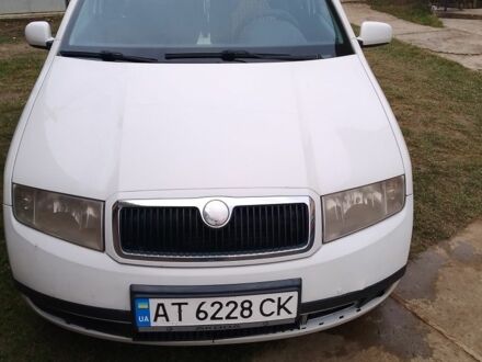 Білий Шкода Фабія, об'ємом двигуна 1.4 л та пробігом 314 тис. км за 3000 $, фото 1 на Automoto.ua