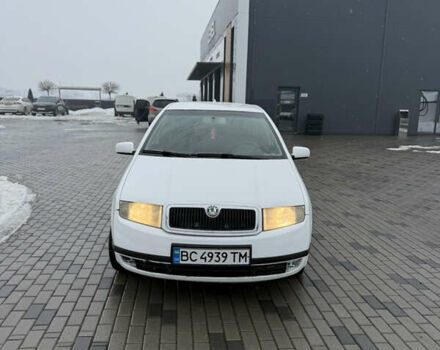 Білий Шкода Фабія, об'ємом двигуна 1.4 л та пробігом 325 тис. км за 2950 $, фото 1 на Automoto.ua